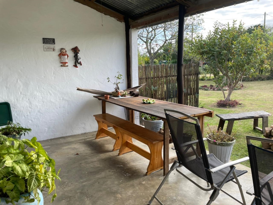 2 Bedroom Property for Sale in Bathurst Eastern Cape